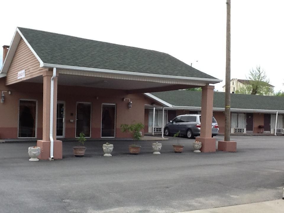 Central City Caronoda Motel المظهر الخارجي الصورة