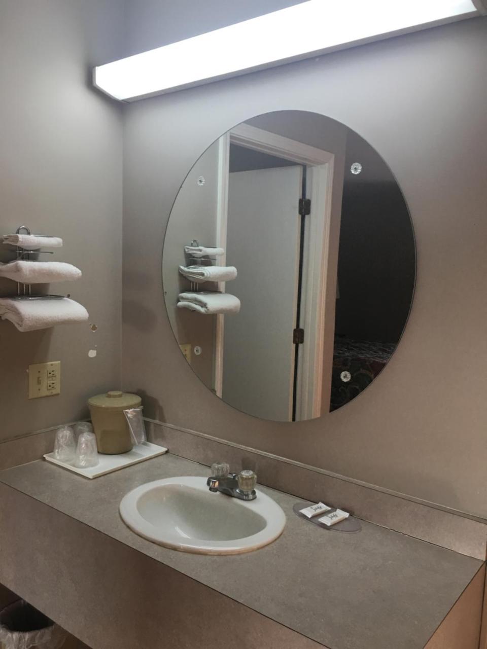 Central City Caronoda Motel المظهر الخارجي الصورة